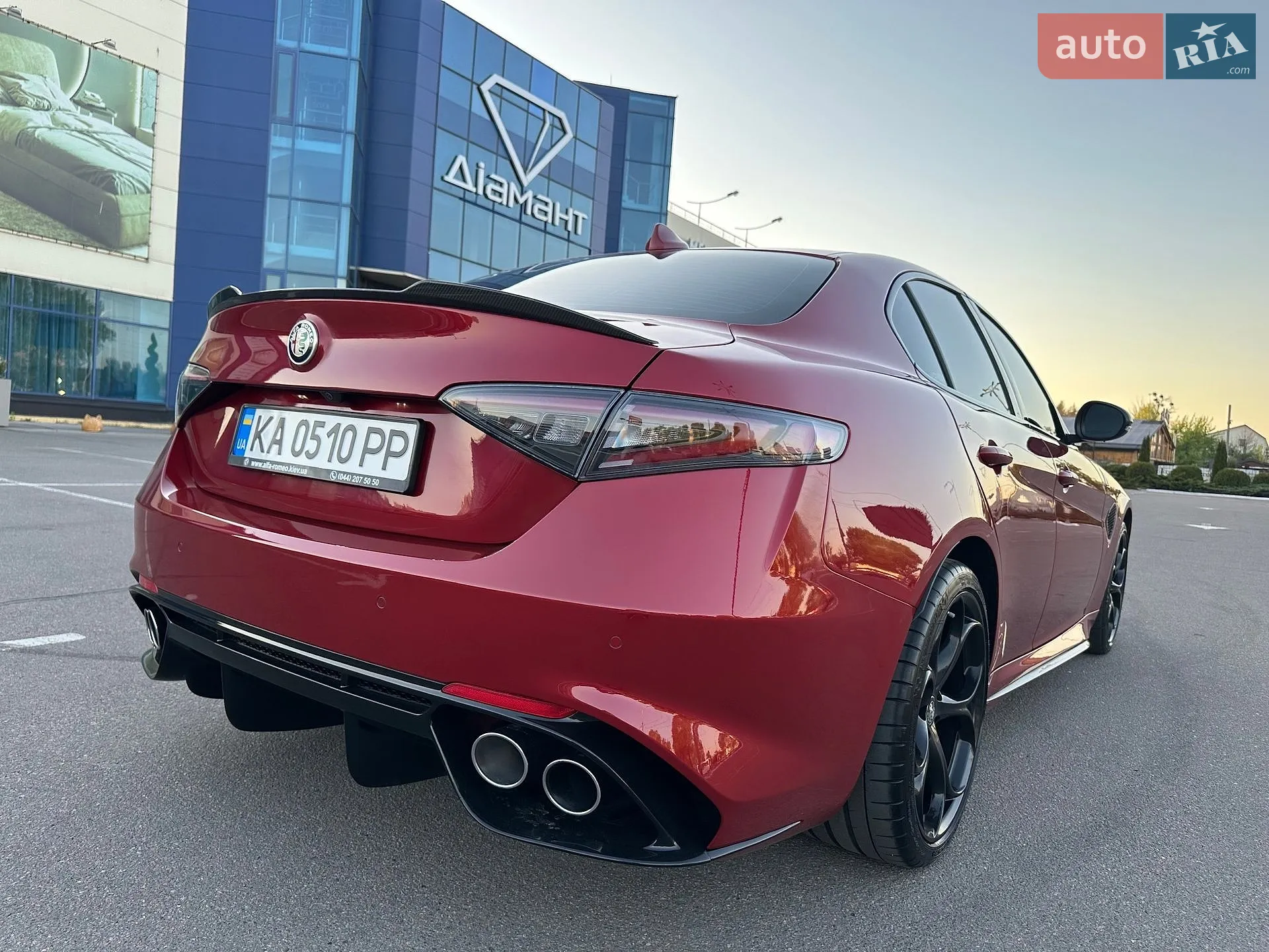 2017 Alfa Romeo Giulia - мініатюра 19