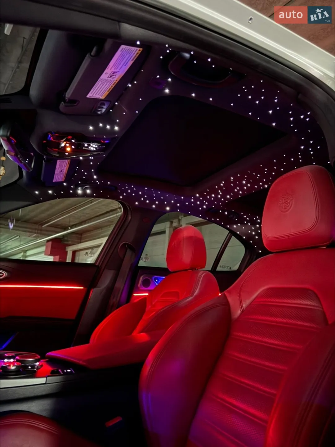 2018 Alfa Romeo Giulia - мініатюра 2