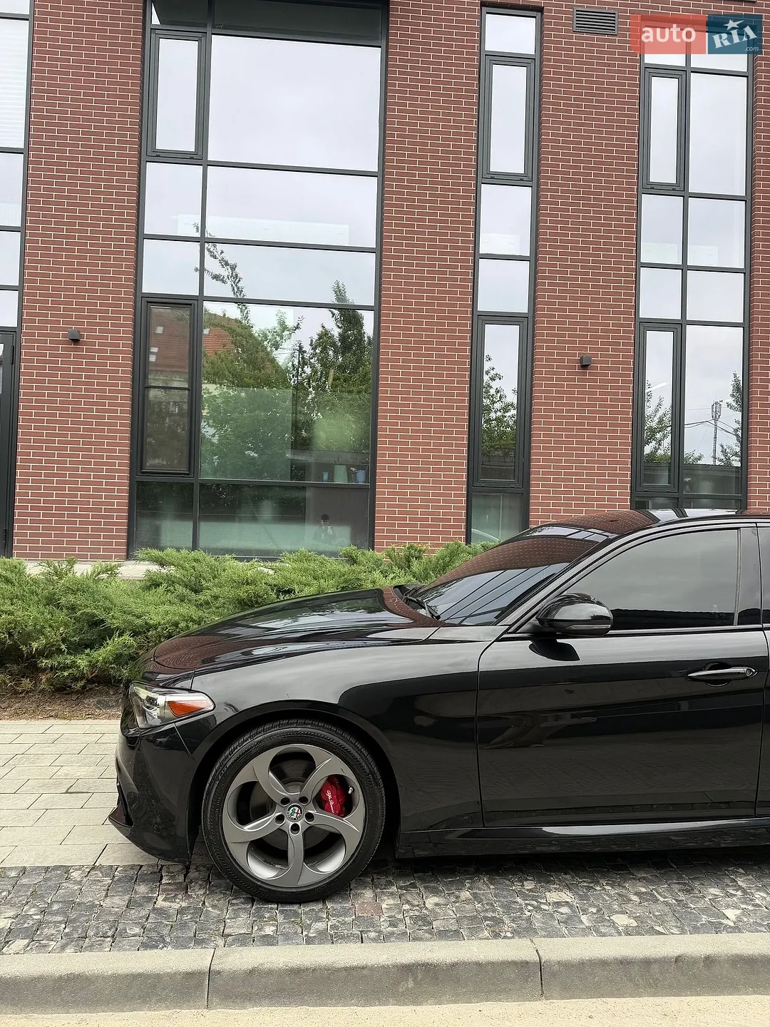 2016 Alfa Romeo Giulia - мініатюра 8