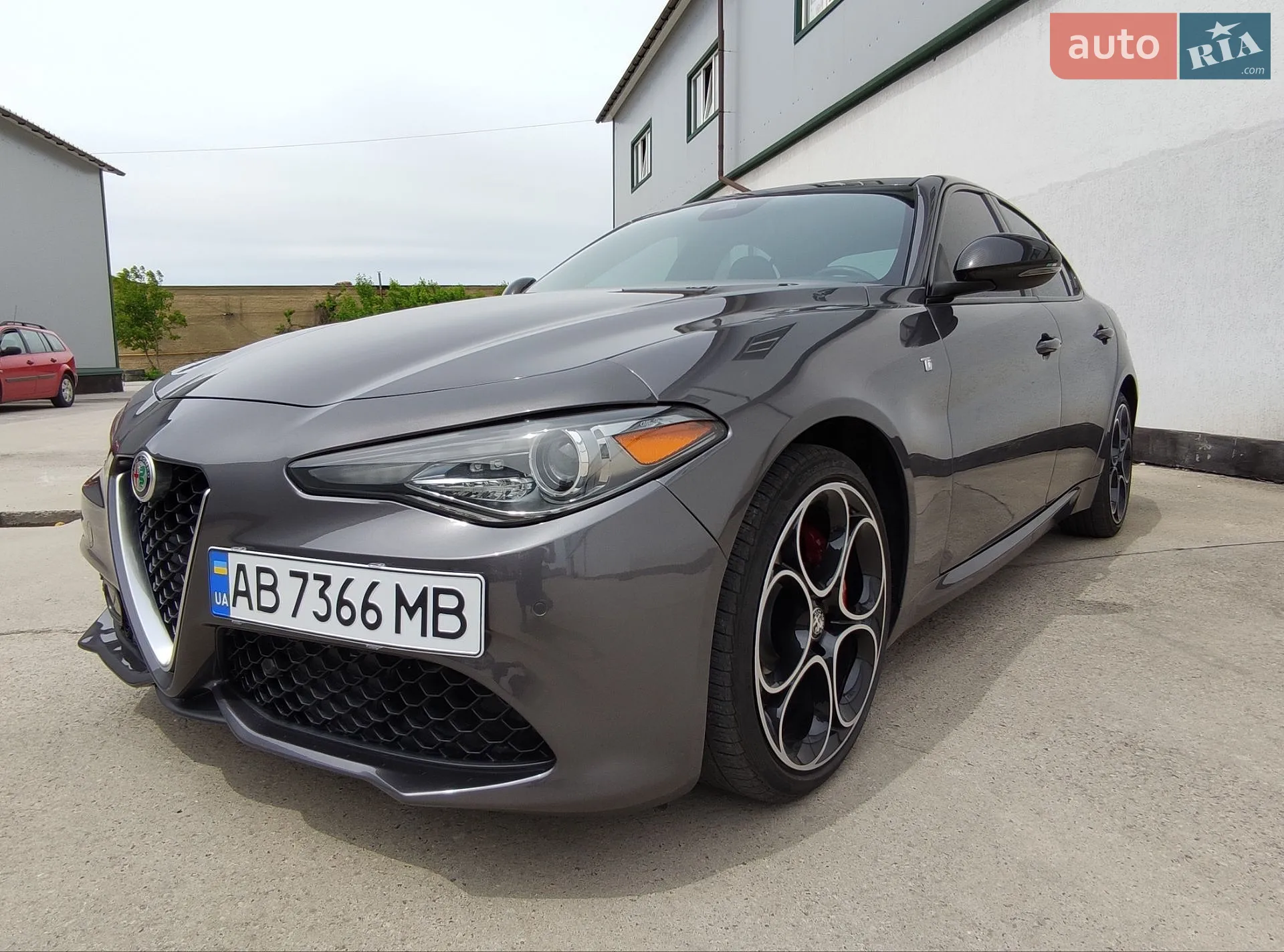 2022 Alfa Romeo Giulia - мініатюра 9