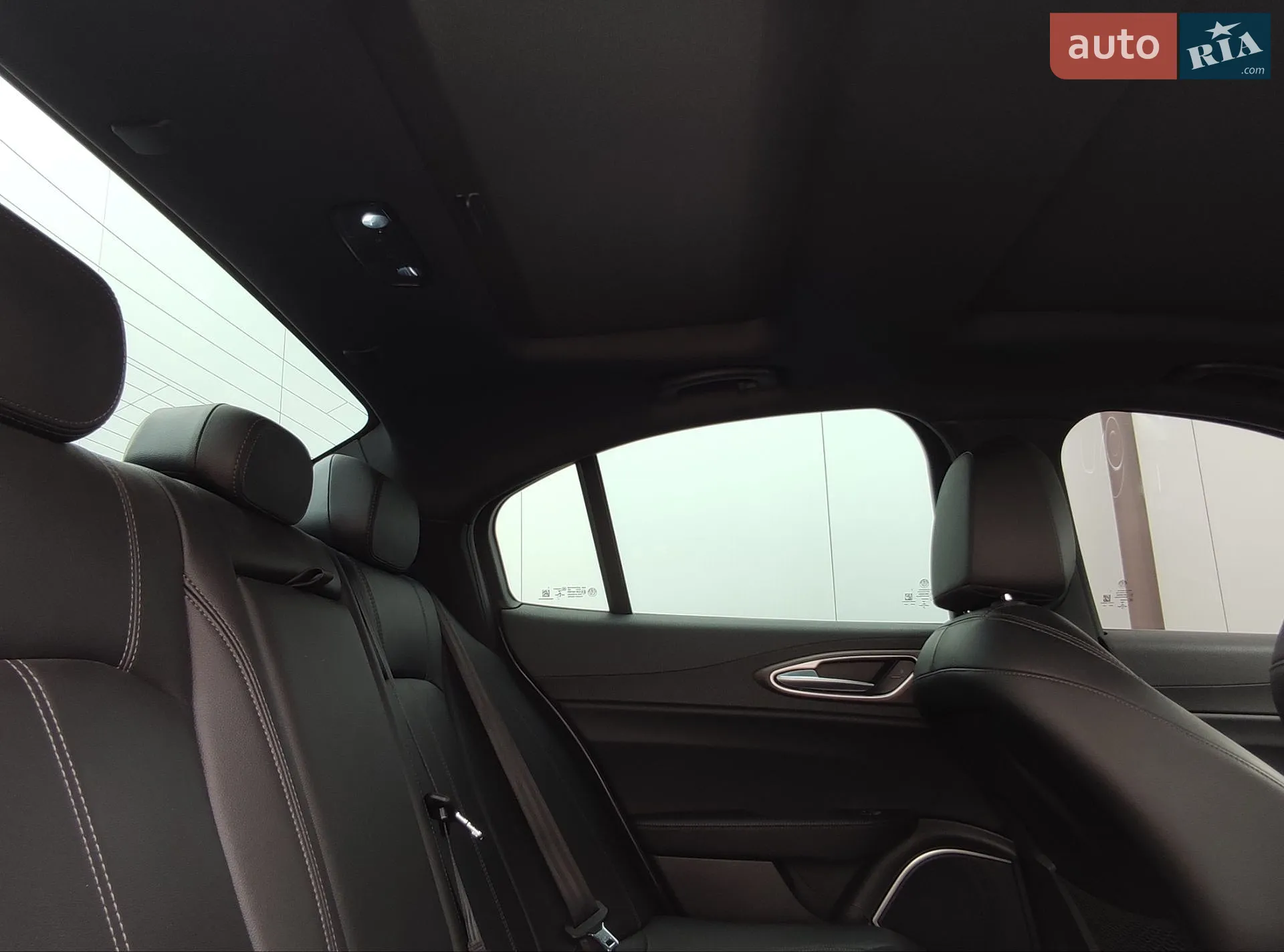 2022 Alfa Romeo Giulia - мініатюра 44