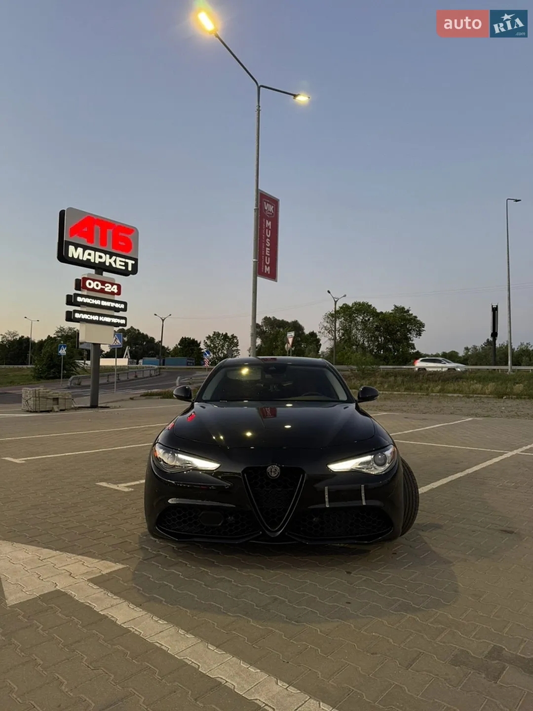 2018 Alfa Romeo Giulia - мініатюра 4