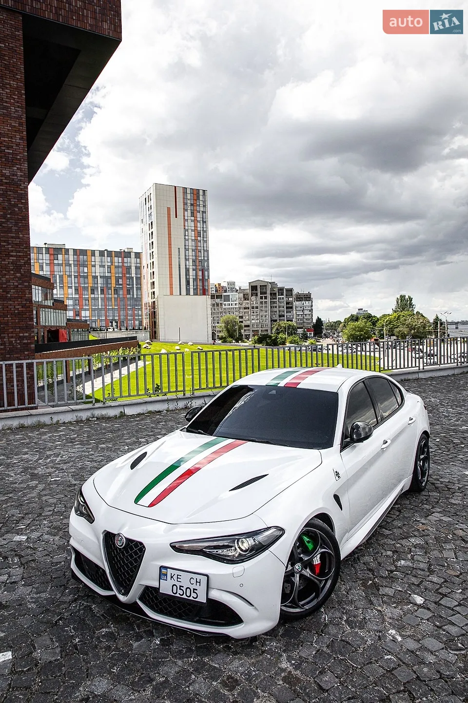 2016 Alfa Romeo Giulia - мініатюра 20