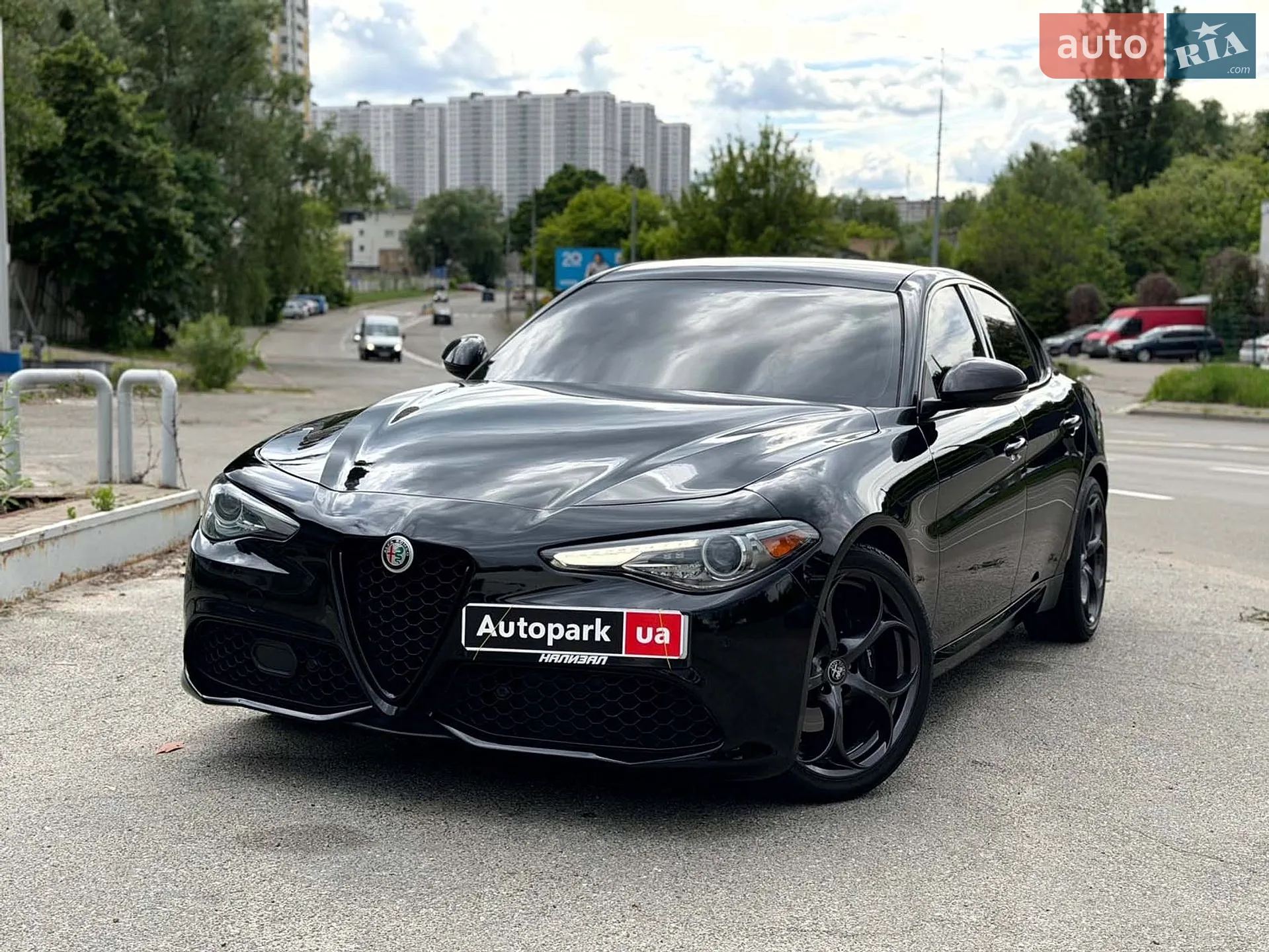 2018 Alfa Romeo Giulia - фото 1