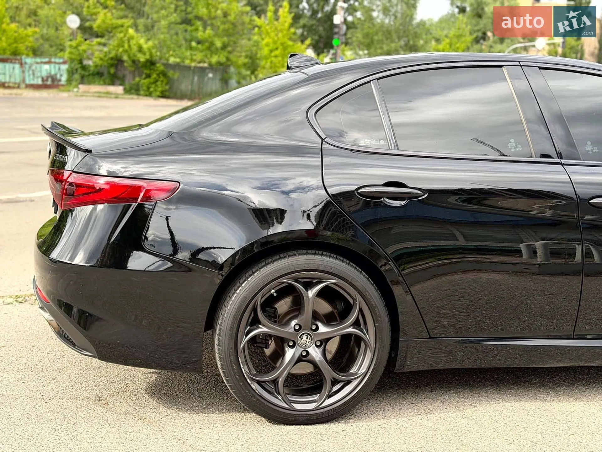 2018 Alfa Romeo Giulia - мініатюра 6