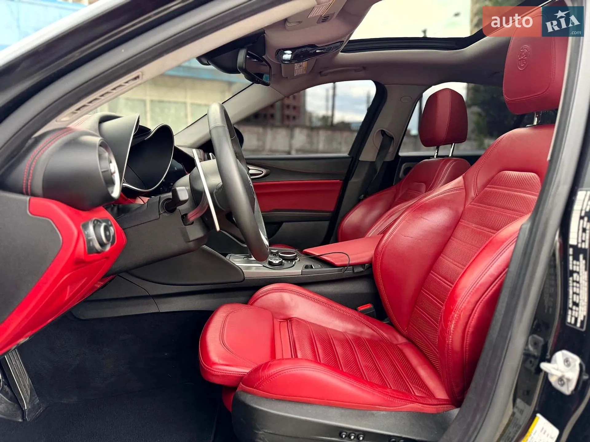 2018 Alfa Romeo Giulia - мініатюра 22