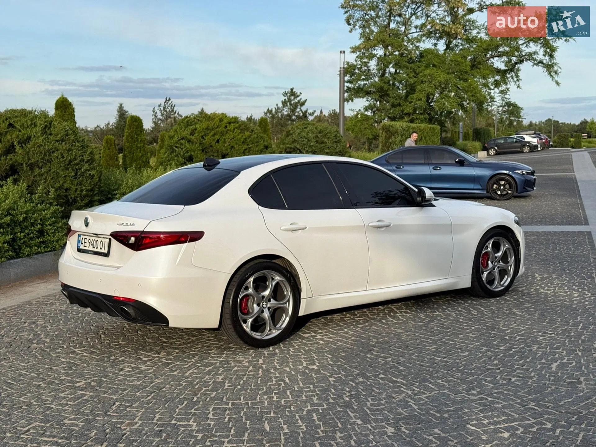 2017 Alfa Romeo Giulia - мініатюра 3