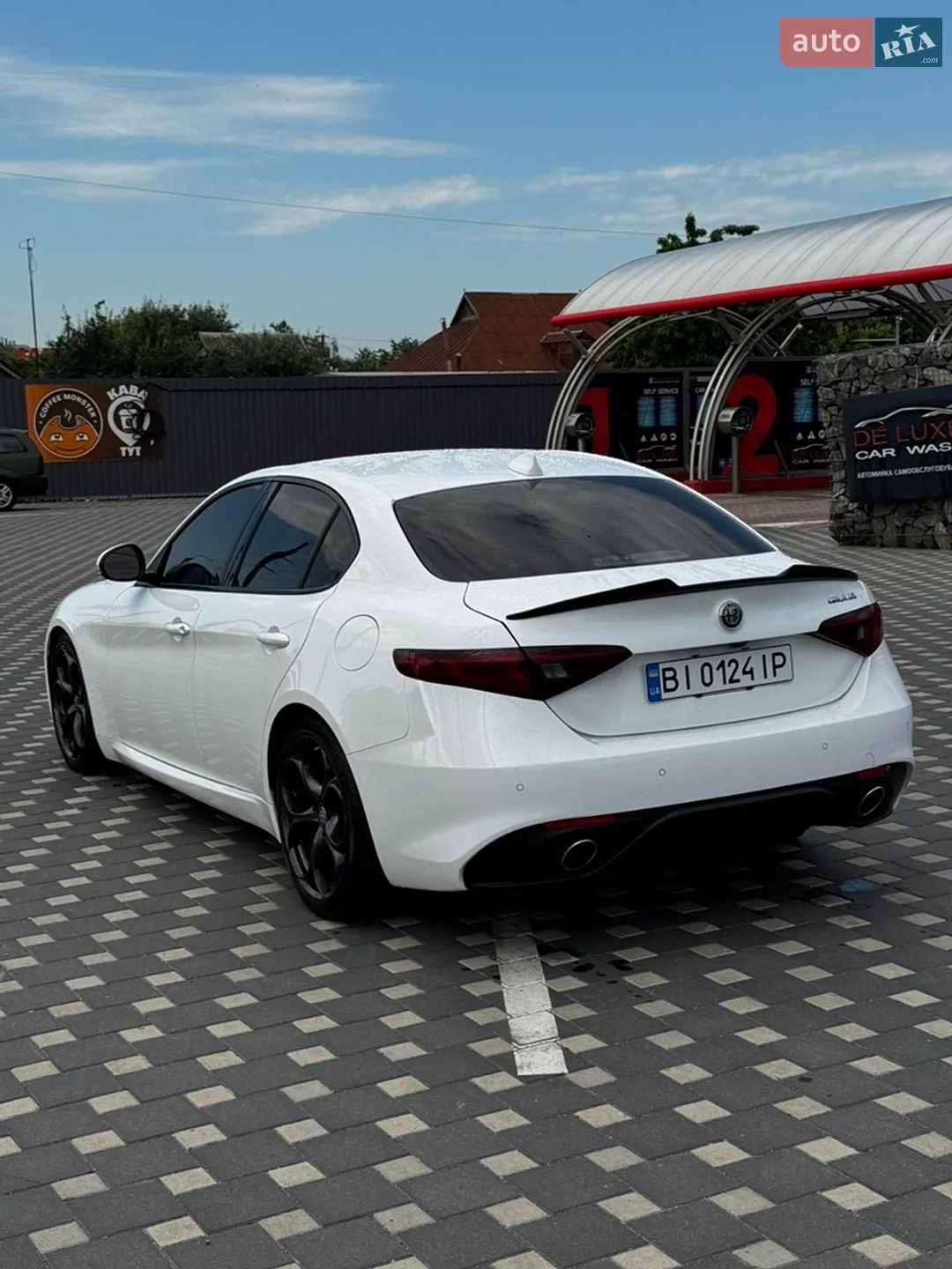 2018 Alfa Romeo Giulia - мініатюра 4