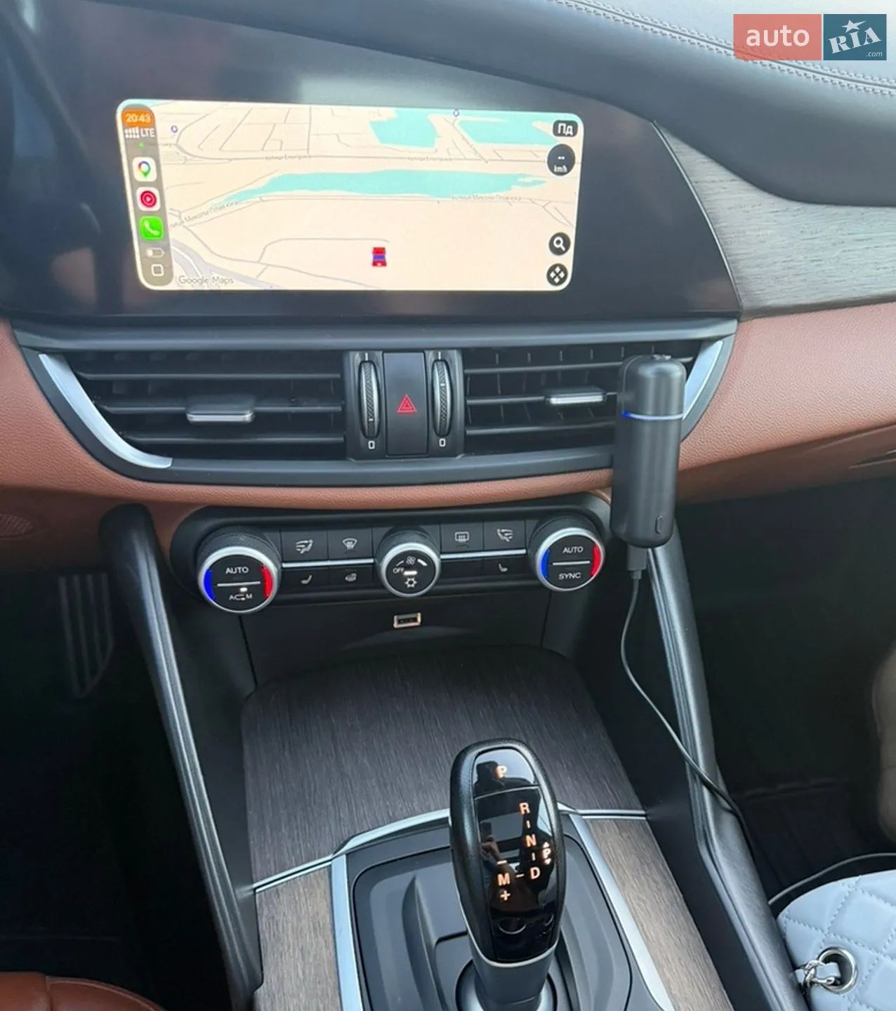 2017 Alfa Romeo Giulia - мініатюра 11