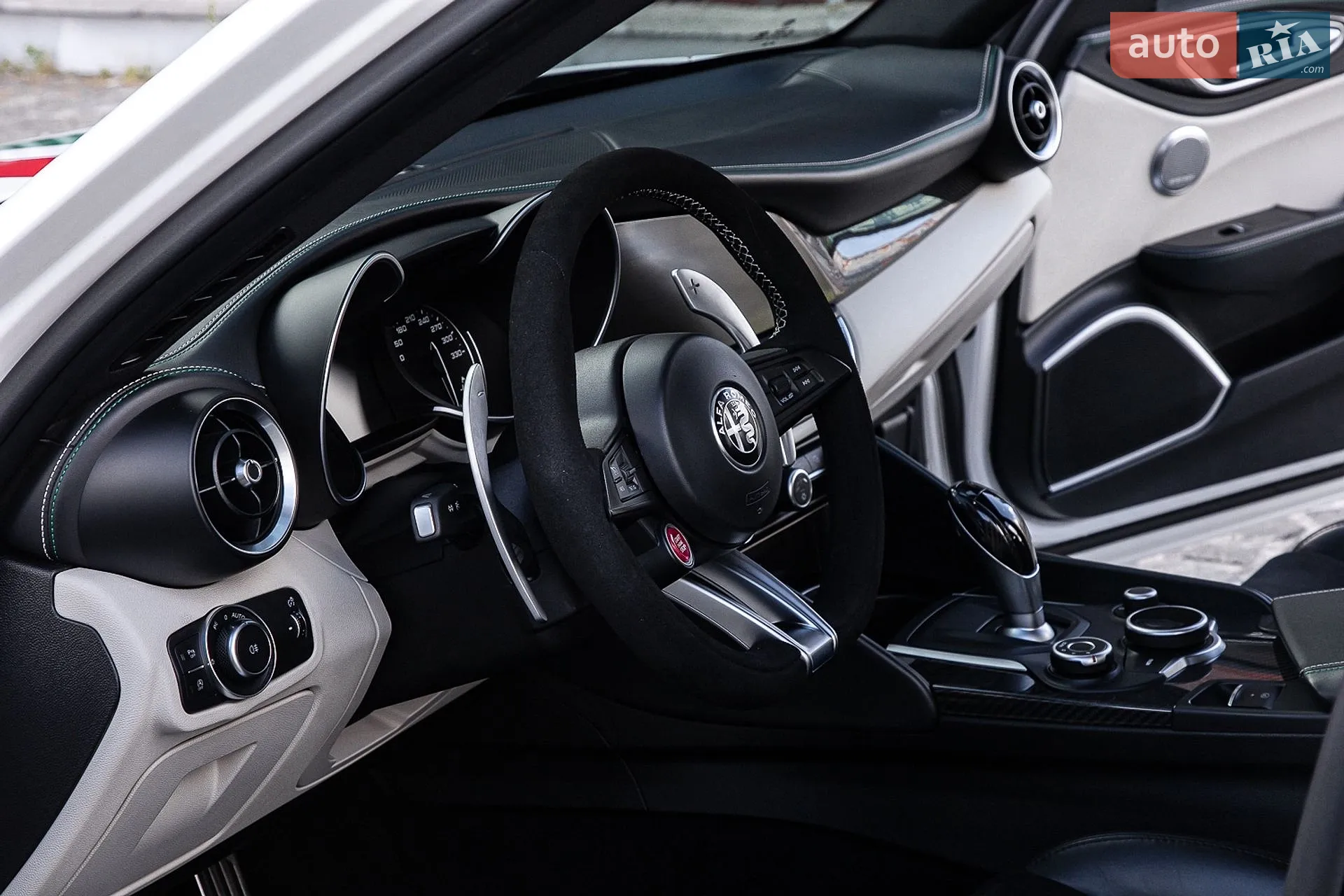 2016 Alfa Romeo Giulia - мініатюра 65