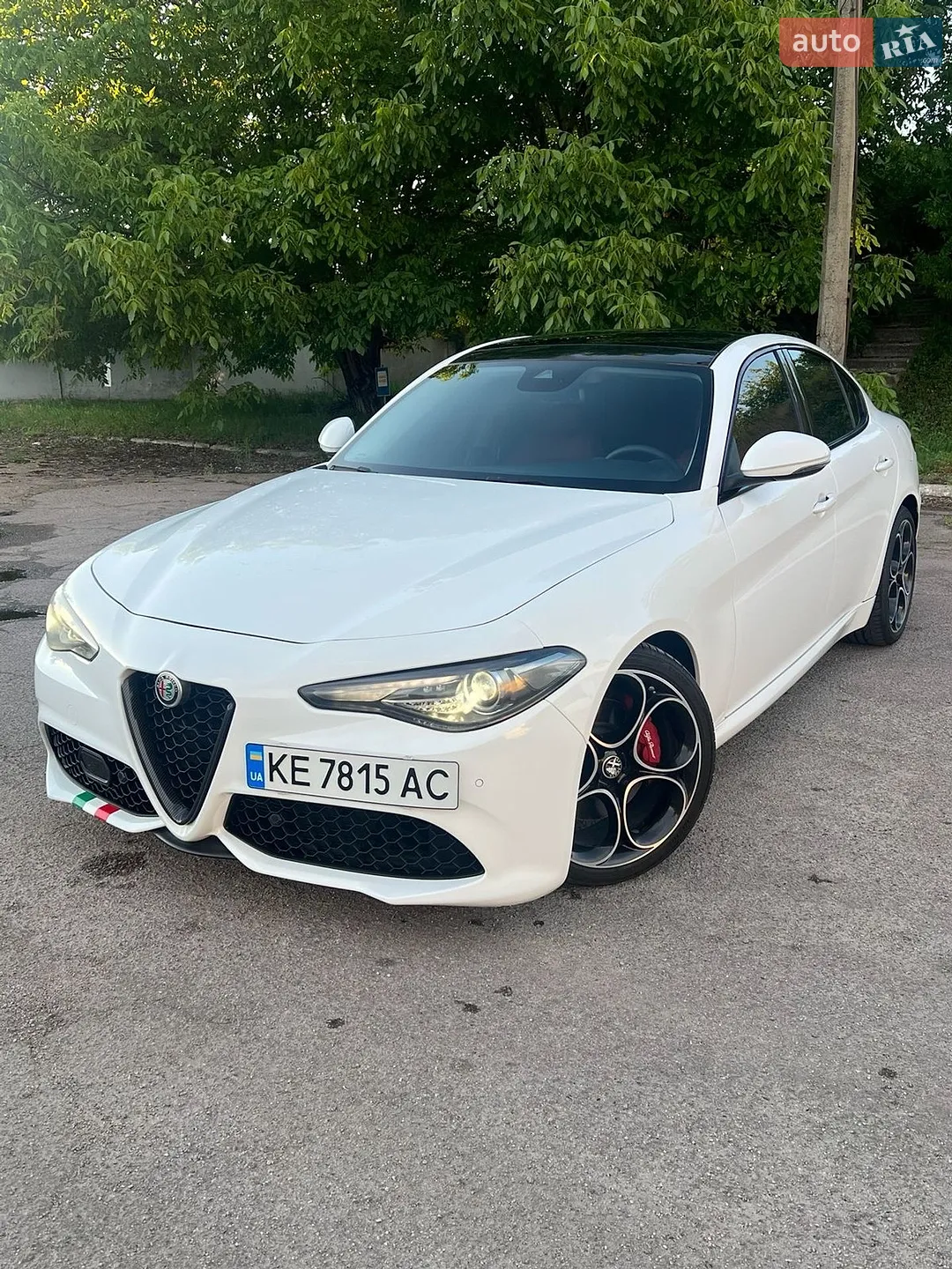 2018 Alfa Romeo Giulia - мініатюра 3