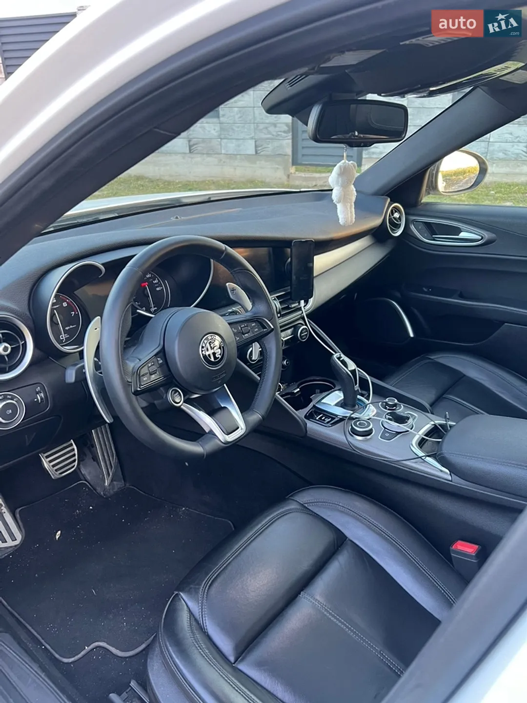 2020 Alfa Romeo Giulia - мініатюра 8