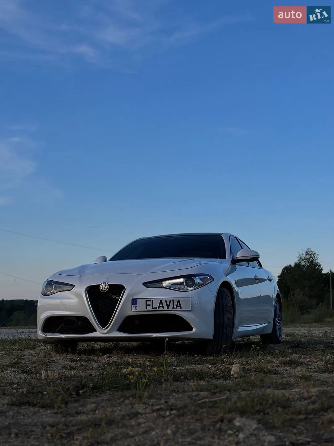 2018 Alfa Romeo Giulia - мініатюра 3