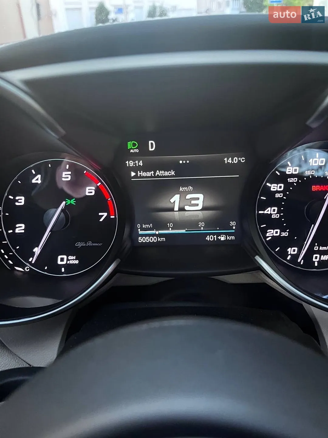 2018 Alfa Romeo Giulia - мініатюра 7