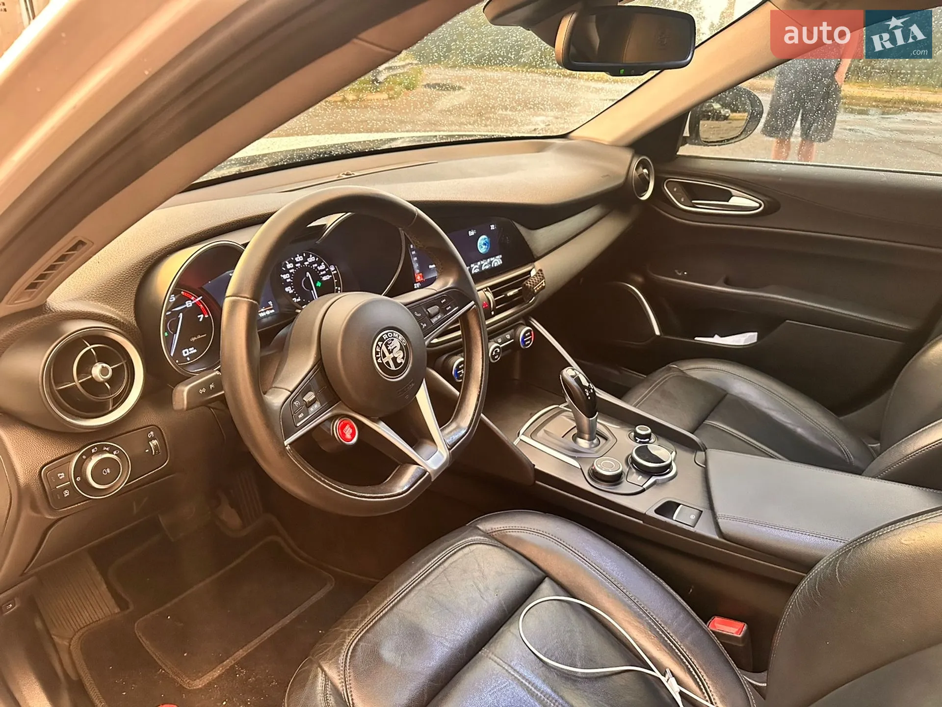 2017 Alfa Romeo Giulia - мініатюра 7