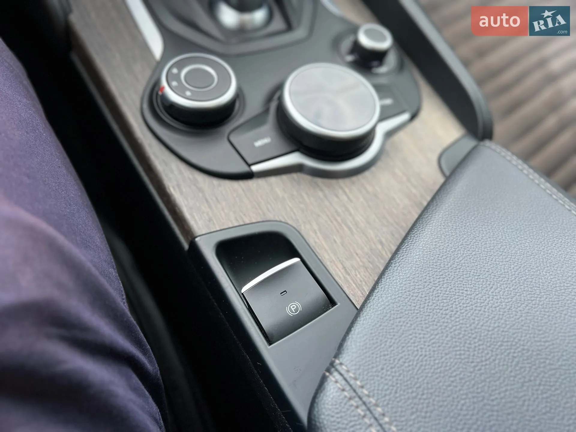 2018 Alfa Romeo Giulia - мініатюра 38