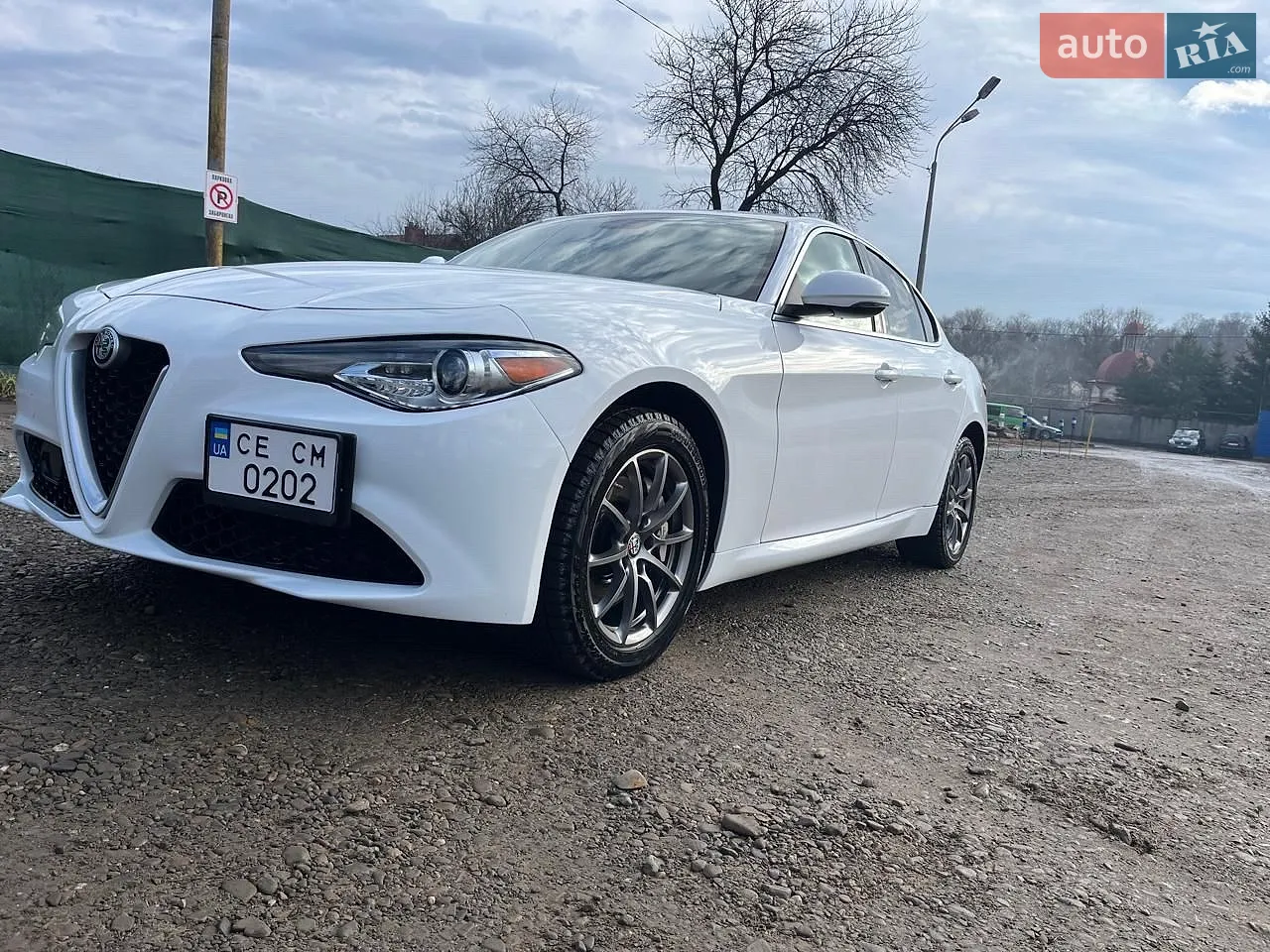 2017 Alfa Romeo Giulia - мініатюра 3