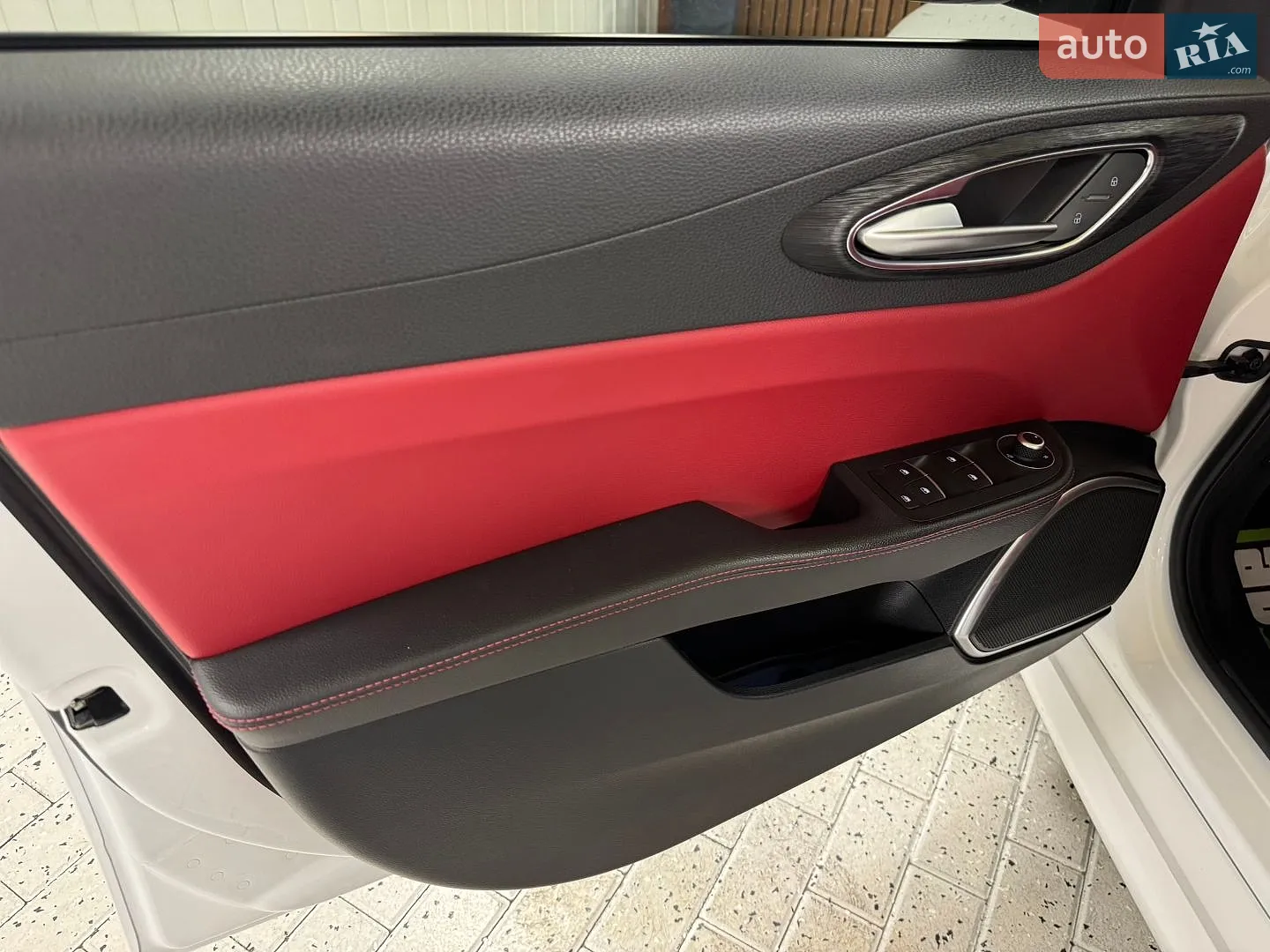 2020 Alfa Romeo Giulia - мініатюра 21