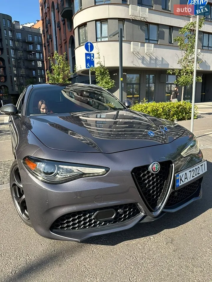 2017 Alfa Romeo Giulia - мініатюра 52