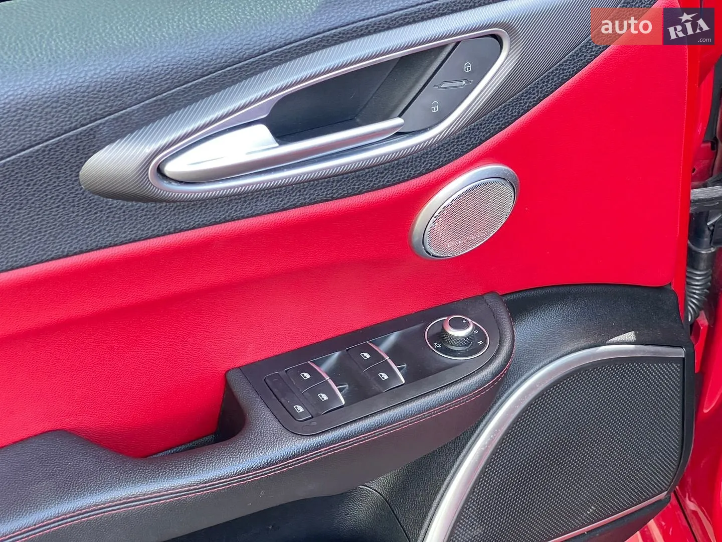 2018 Alfa Romeo Giulia - мініатюра 28