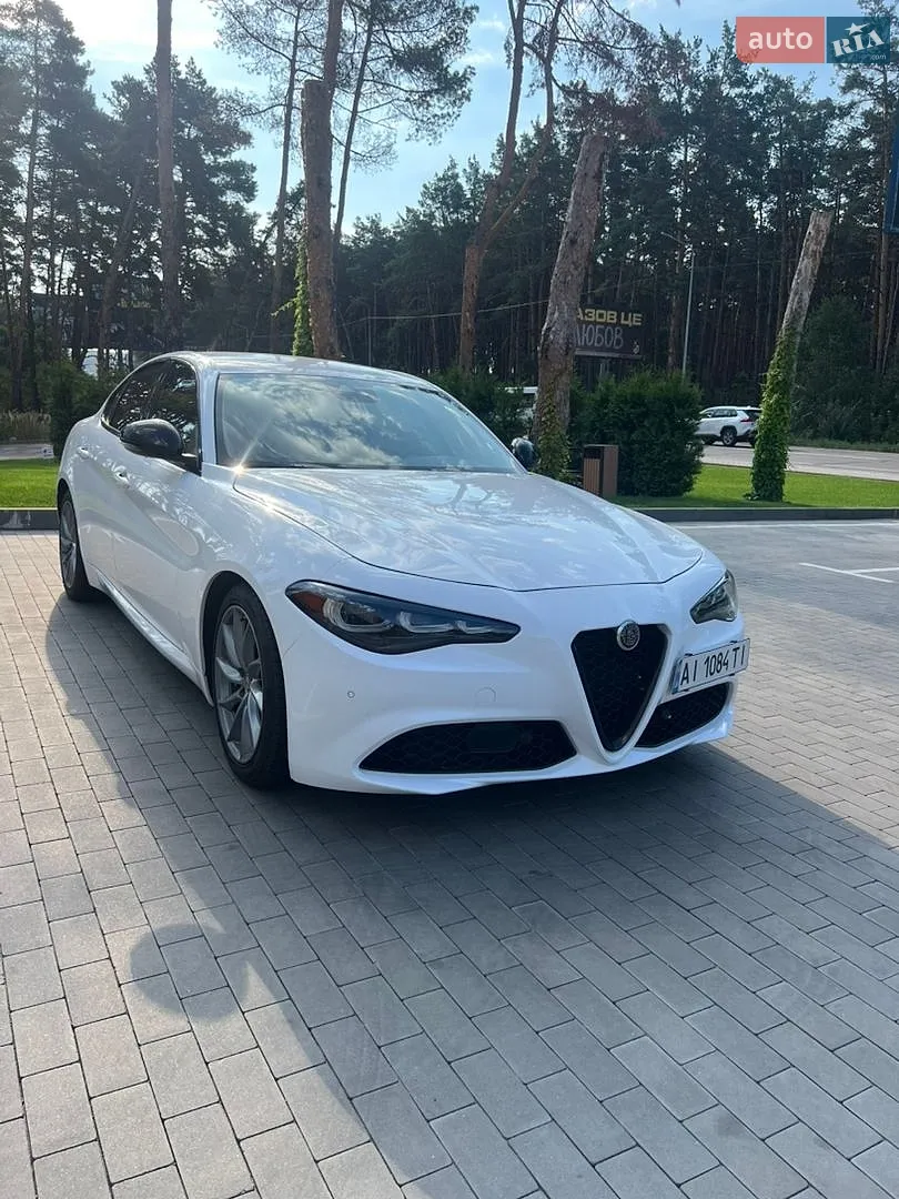 2020 Alfa Romeo Giulia - мініатюра 4