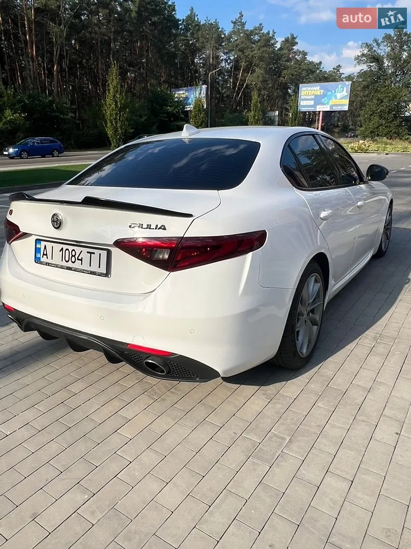 2020 Alfa Romeo Giulia - мініатюра 6