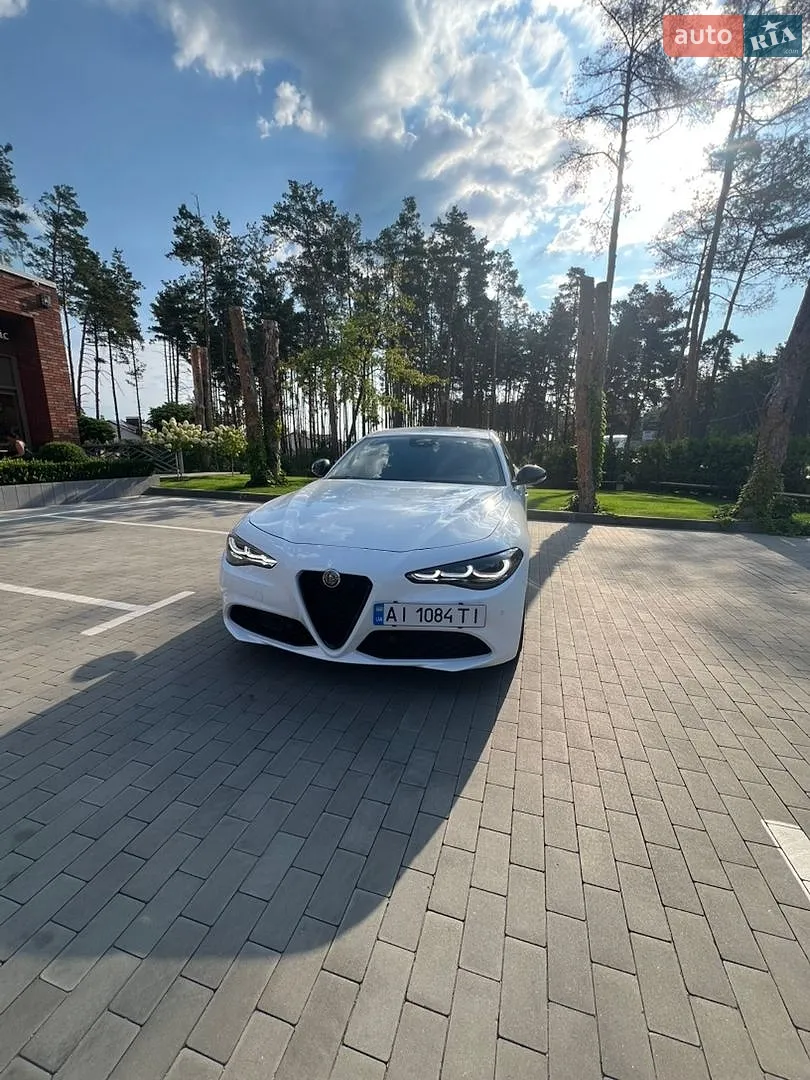 2020 Alfa Romeo Giulia - мініатюра 19