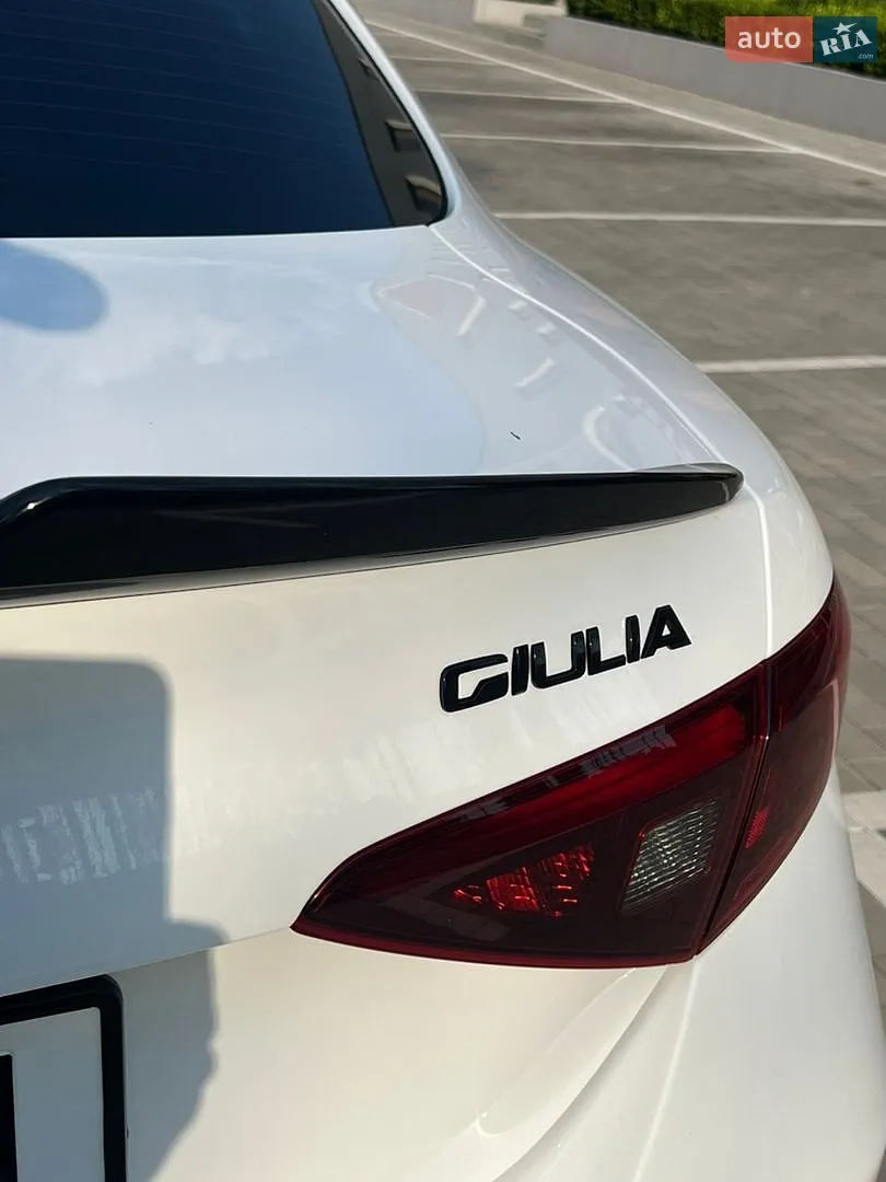 2020 Alfa Romeo Giulia - мініатюра 32