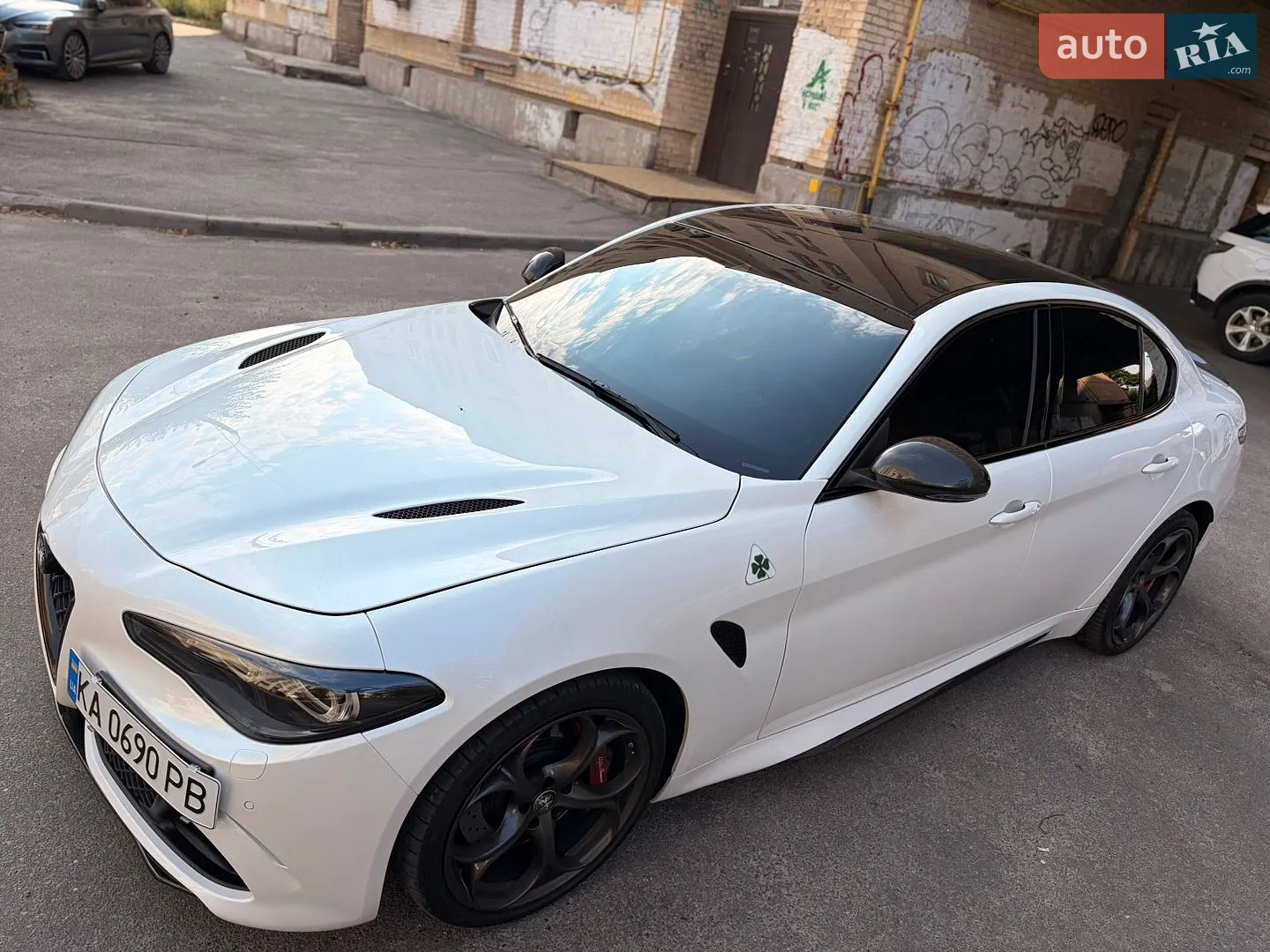 2018 Alfa Romeo Giulia - мініатюра 4