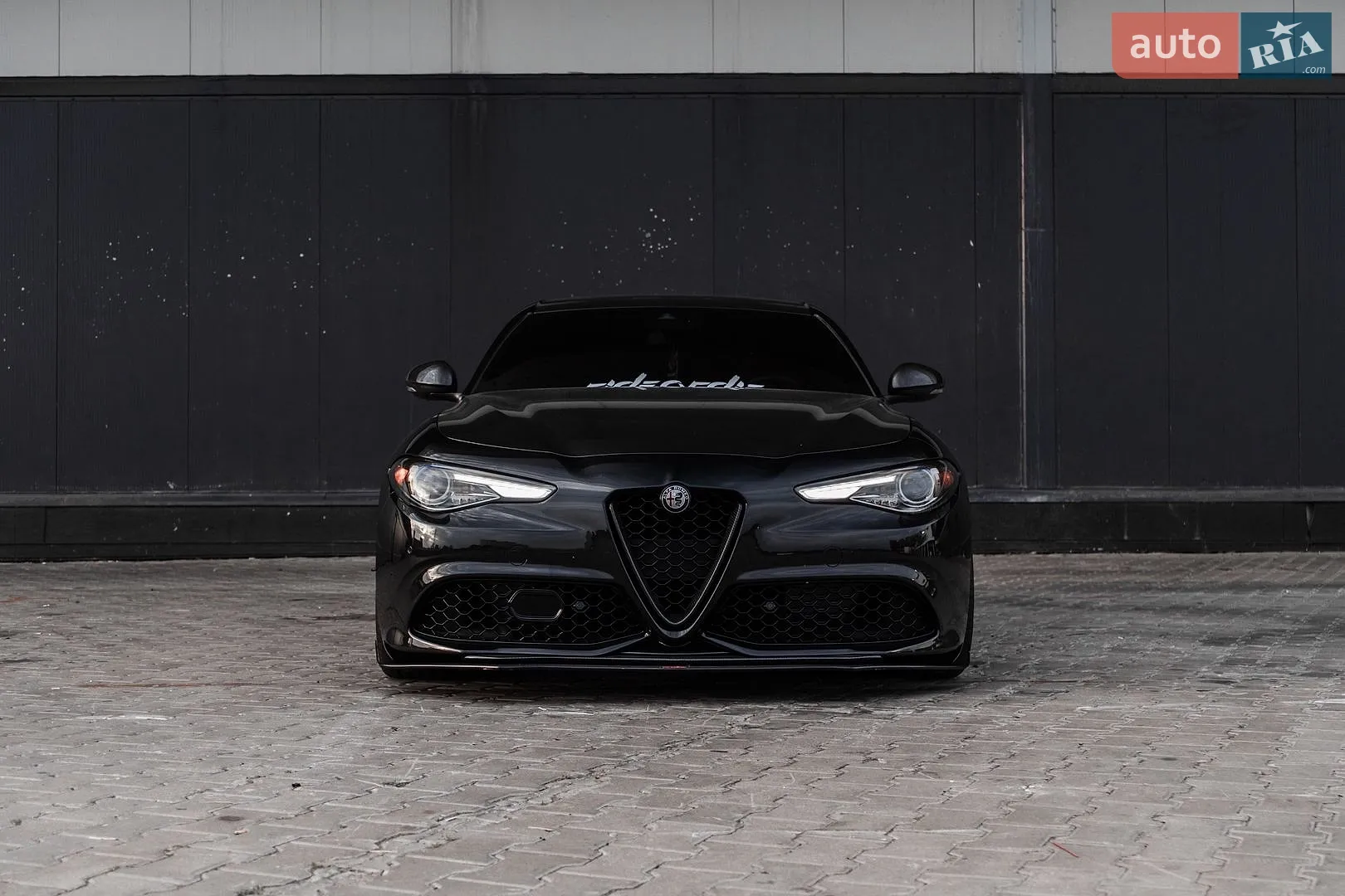 2017 Alfa Romeo Giulia - фото 1