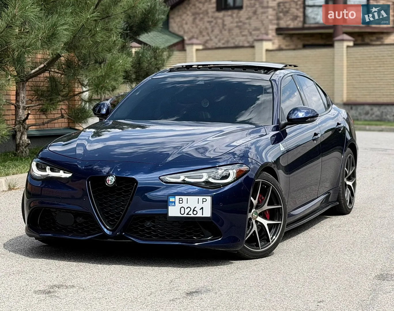 2018 Alfa Romeo Giulia - фото 1