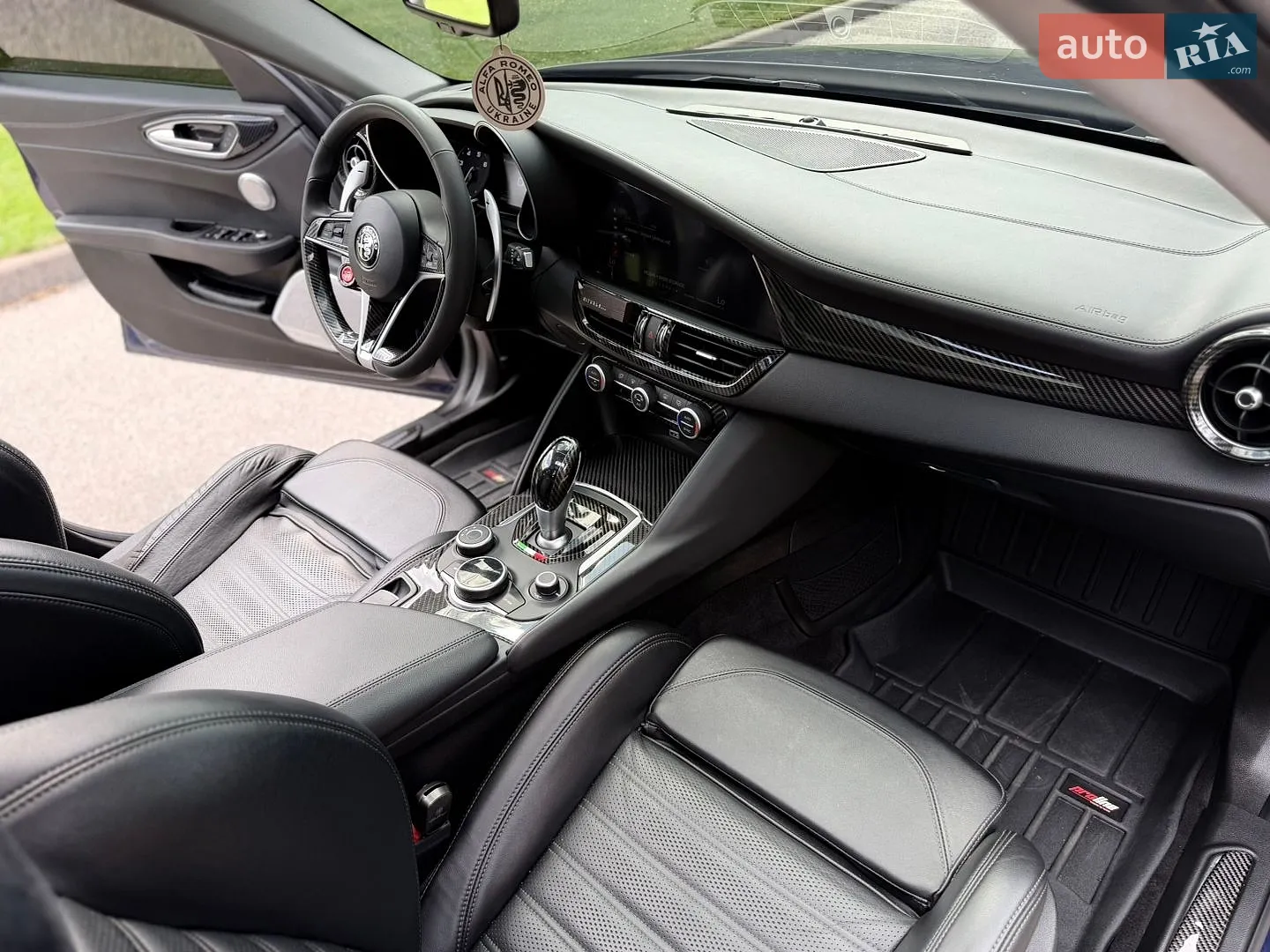 2018 Alfa Romeo Giulia - мініатюра 19