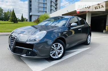 Хэтчбек Alfa Romeo Giulietta 2013 в Киеве