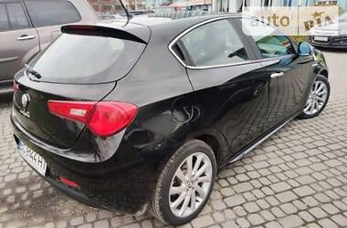 Хэтчбек Alfa Romeo Giulietta 2010 в Львове