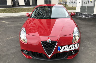 Хэтчбек Alfa Romeo Giulietta 2018 в Киеве