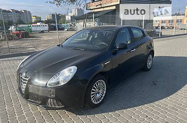 Хэтчбек Alfa Romeo Giulietta 2011 в Львове