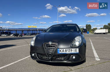 Хетчбек Alfa Romeo Giulietta 2012 в Києві