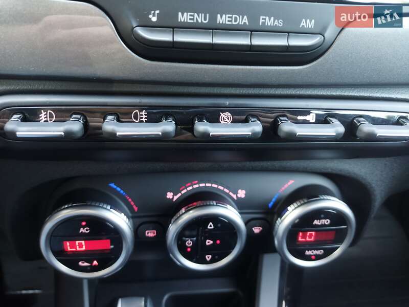 Хэтчбек Alfa Romeo Giulietta 2012 в Киеве