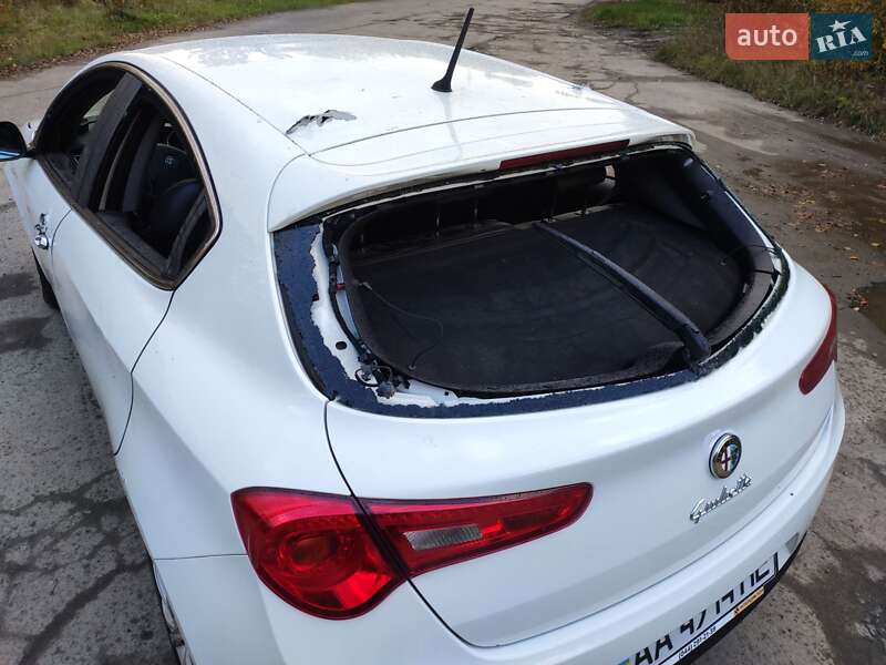 Хэтчбек Alfa Romeo Giulietta 2010 в Ровно фото 13 Хэтчбек Alfa Romeo Giulietta 2010 в Ровно