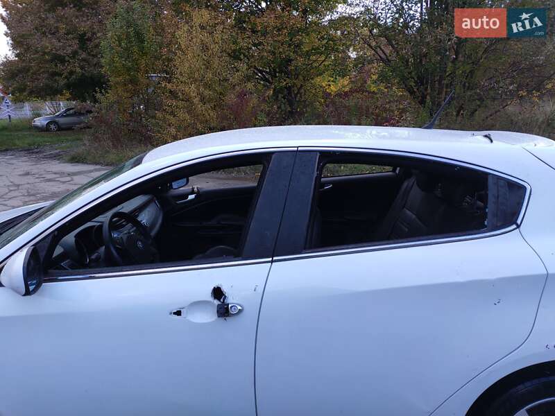 Хэтчбек Alfa Romeo Giulietta 2010 в Ровно фото 21 Хэтчбек Alfa Romeo Giulietta 2010 в Ровно