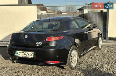 Купе Alfa Romeo GT 2007 в 