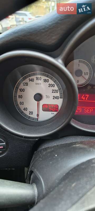 Купе Alfa Romeo GT 2004 в Днепре