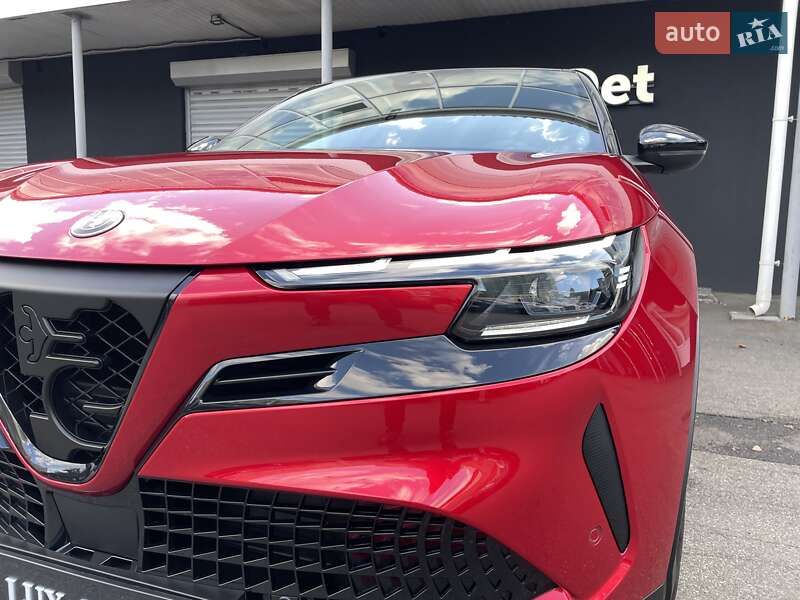 Внедорожник / Кроссовер Alfa Romeo Junior 2024 в Киеве фото 5 Внедорожник / Кроссовер Alfa Romeo Junior 2024 в Киеве