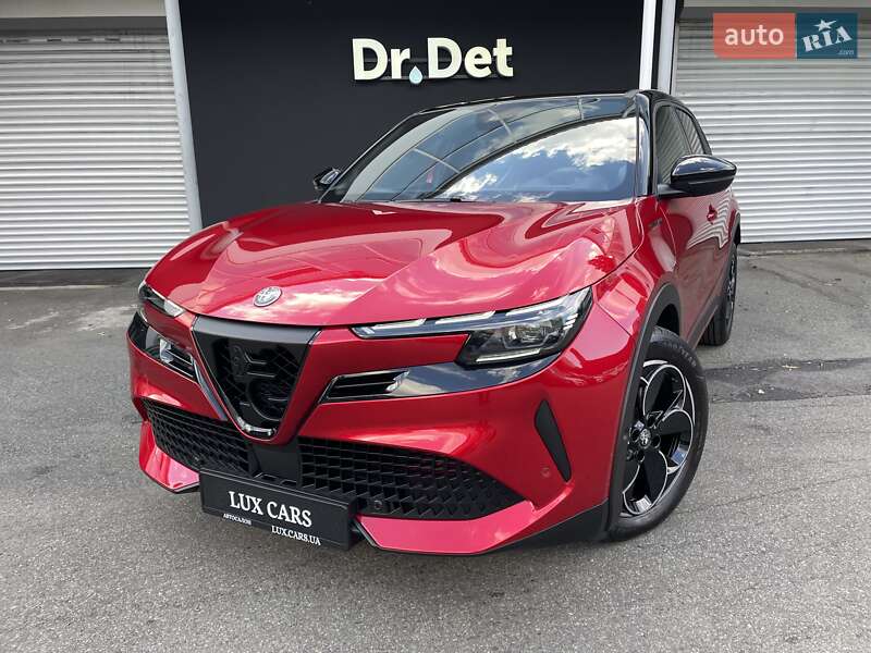 Внедорожник / Кроссовер Alfa Romeo Junior 2024 в Киеве фото 11 Внедорожник / Кроссовер Alfa Romeo Junior 2024 в Киеве