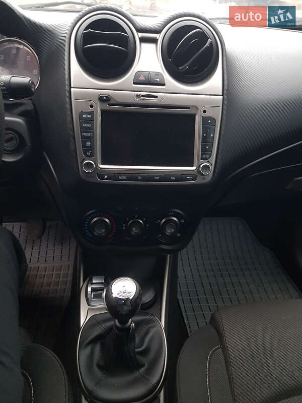 Хэтчбек Alfa Romeo MiTo 2010 в Радехове