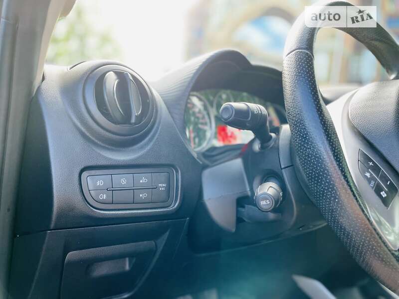 Хэтчбек Alfa Romeo MiTo 2012 в Киеве