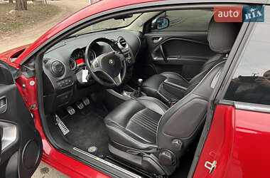 Хэтчбек Alfa Romeo MiTo 2011 в 