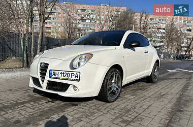 Хэтчбек Alfa Romeo MiTo 2011 в 