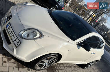 Хэтчбек Alfa Romeo MiTo 2011 в 