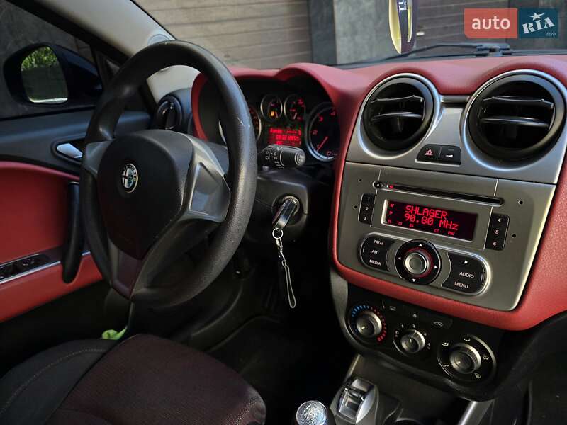 Хэтчбек Alfa Romeo MiTo 2010 в Тернополе